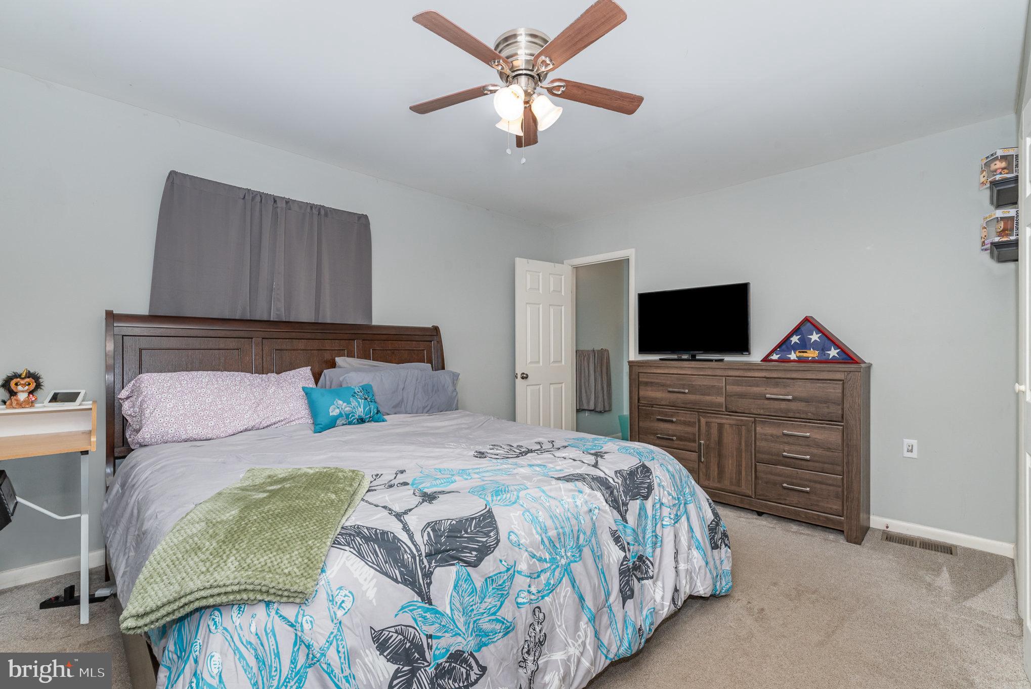 4606 Hillside Road Harrisburg, PA 17109 - Photo 13 of 24 Main Bedroom