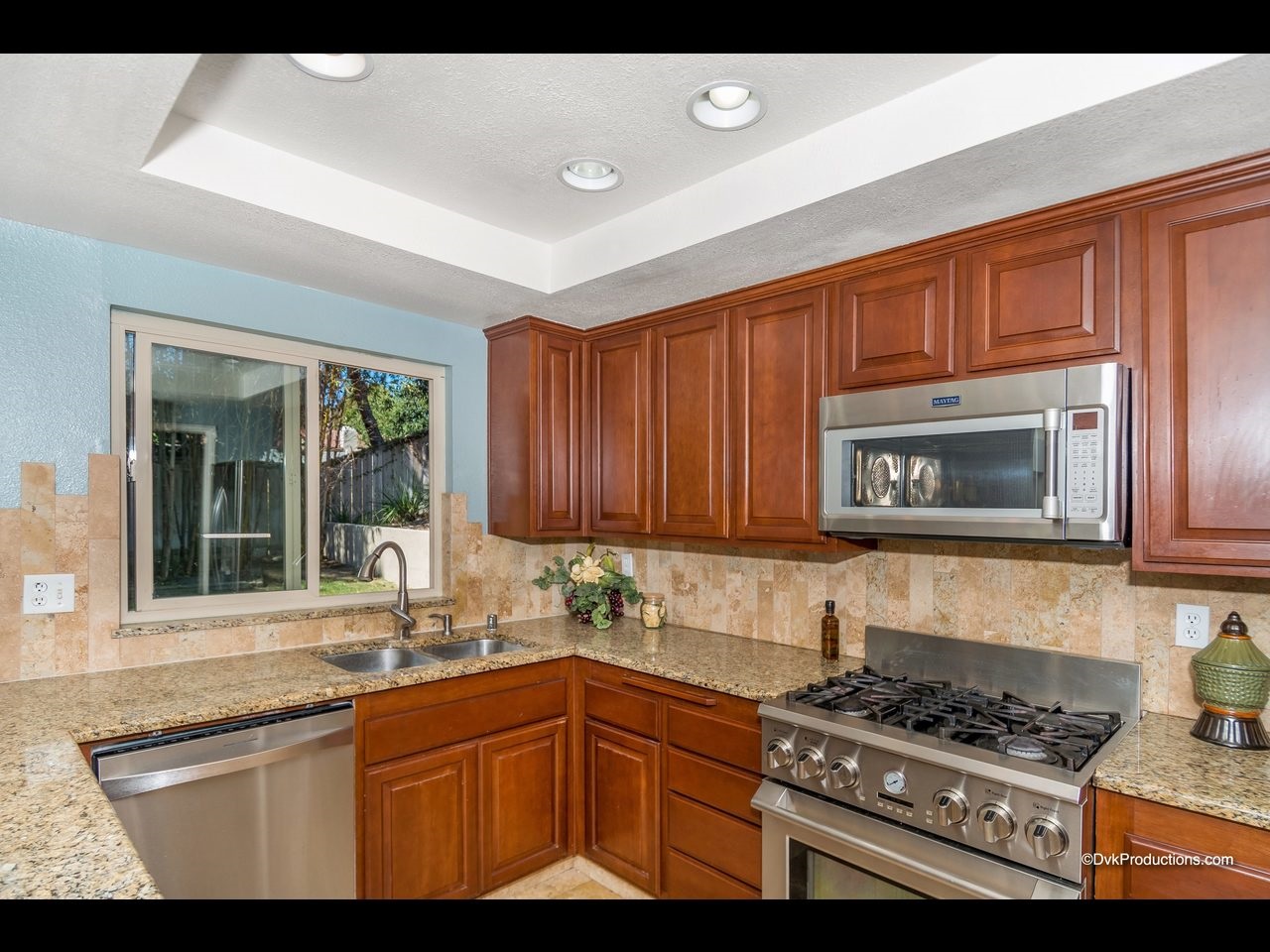 2121 Pleasant Grove Road Encinitas, CA 92024 - Photo 4 of 24