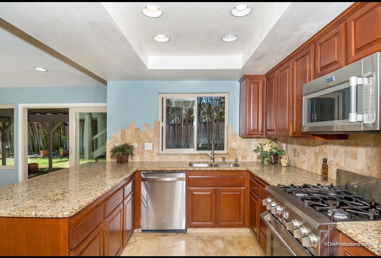 2121 Pleasant Grove Road Encinitas, CA 92024 - Photo 5 of 24