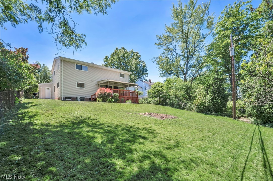 4915 Fairlawn Road Cleveland, OH 44124 - Photo 48 of 50