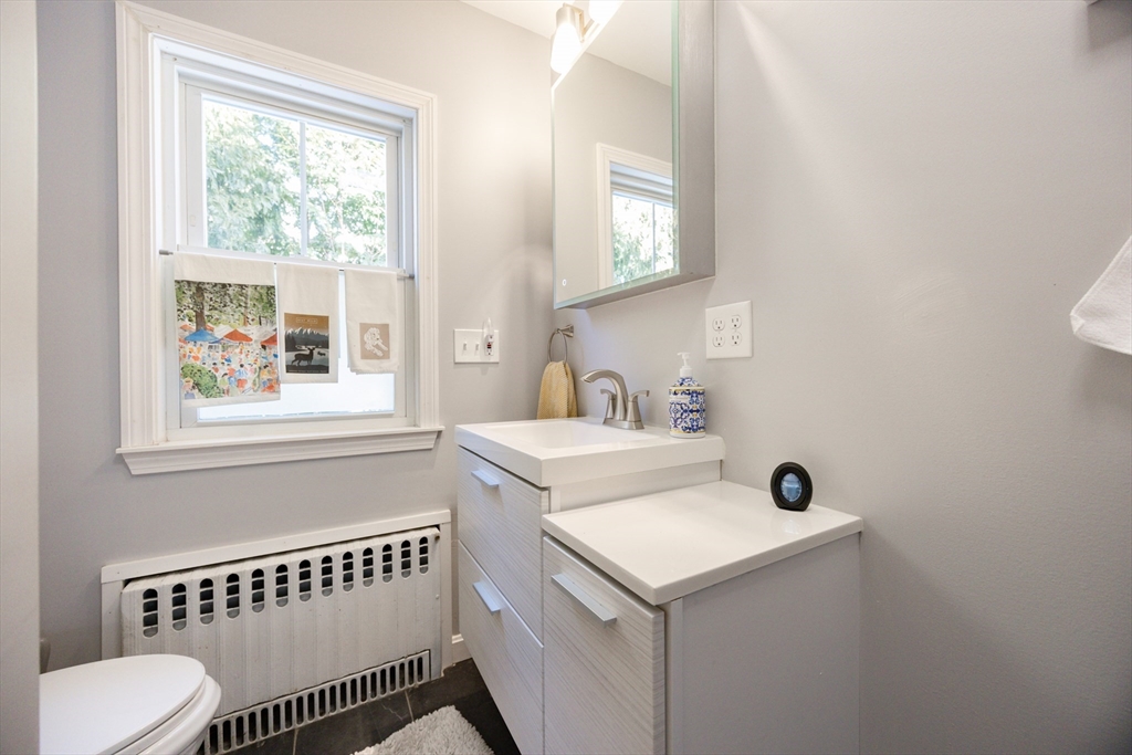 50 Riverside Place Walpole, MA 02081 - Photo 22 of 38