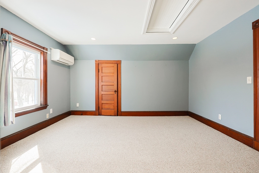 50 Riverside Place Walpole, MA 02081 - Photo 26 of 38