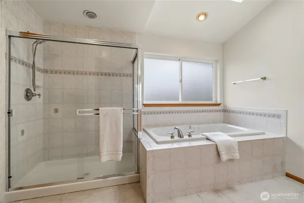 $1,125,000 | 18639 175th Avenue Southeast, Renton, WA 98058