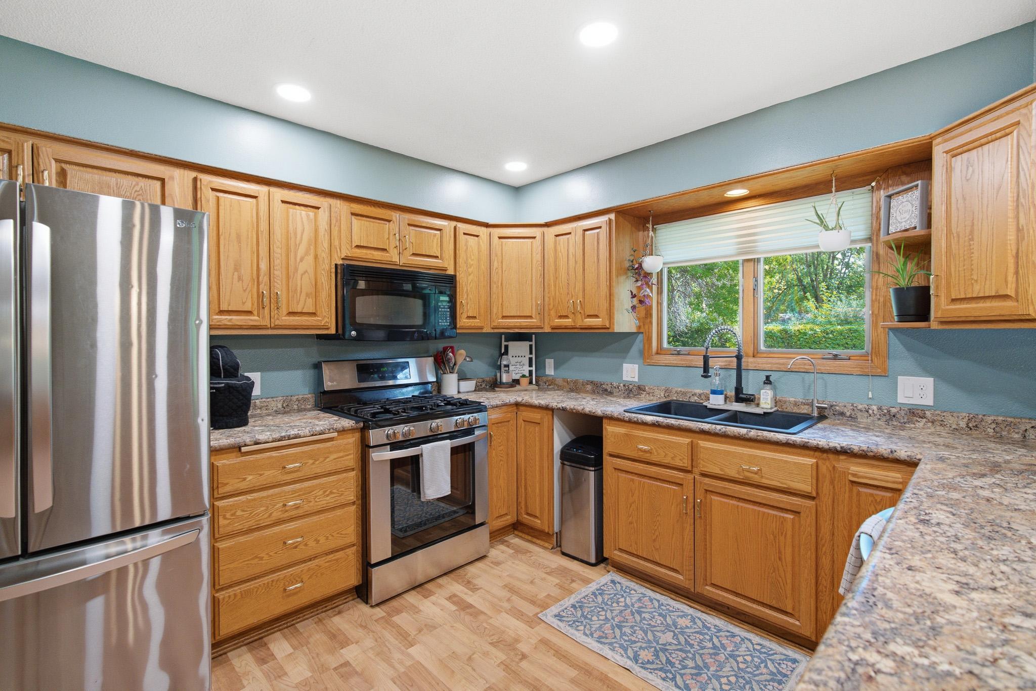 403 9th Avenue Southwest Wells, MN 56097 - Photo 22 of 50 Gallery Image 22