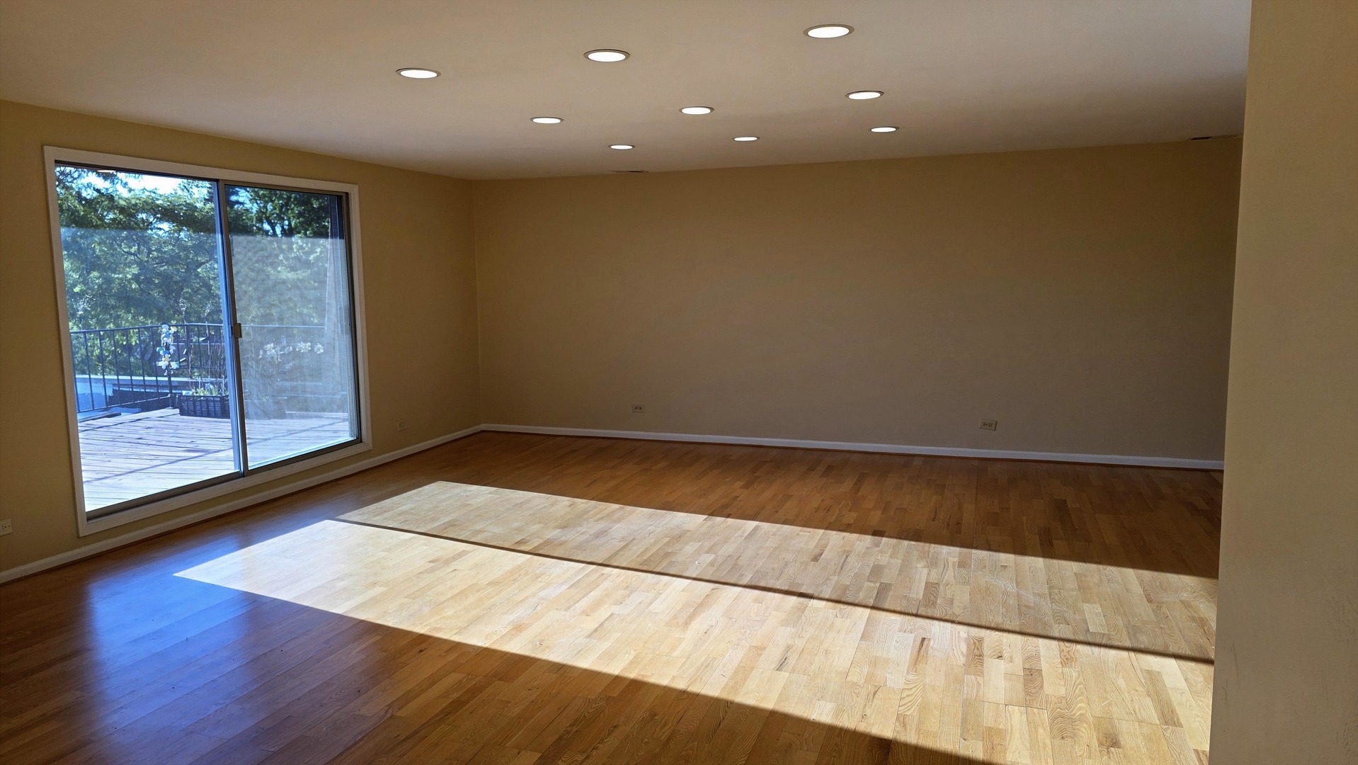 3950 Dundee Road, Unit 302 Northbrook, IL 60062 - Photo 4 of 13