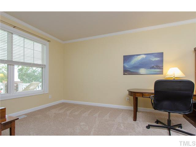 2516 Treen Street Raleigh, NC 27614 - Photo 5 of 25 Living Room