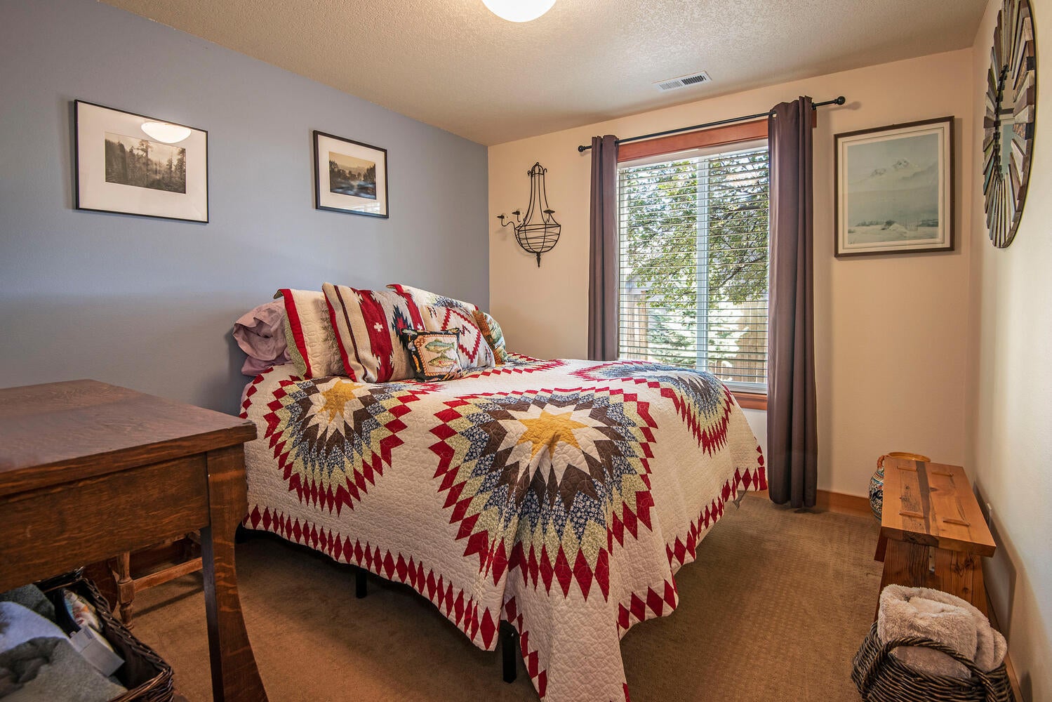17167 Mountain View Road Sisters, OR 97759 - Photo 12 of 39 11