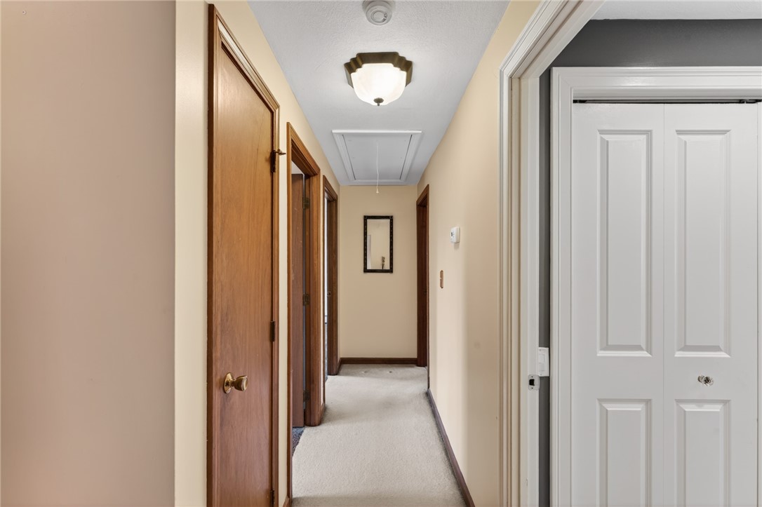 1221 Phenix Avenue Cranston, RI 02921 - Photo 18 of 40