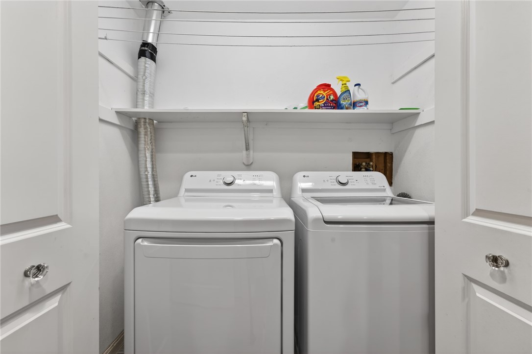1221 Phenix Avenue Cranston, RI 02921 - Photo 20 of 40