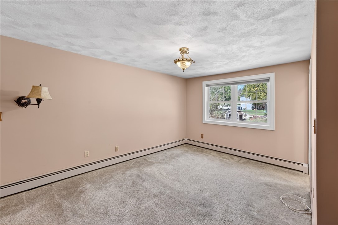 1221 Phenix Avenue Cranston, RI 02921 - Photo 25 of 40