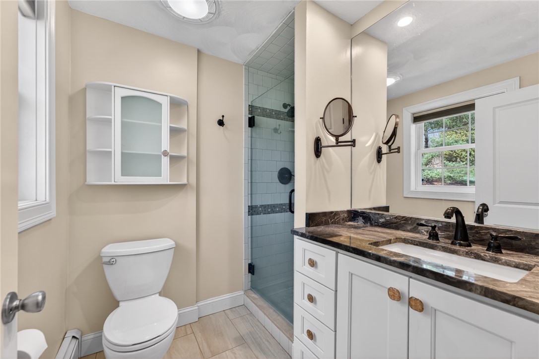 1221 Phenix Avenue Cranston, RI 02921 - Photo 27 of 40