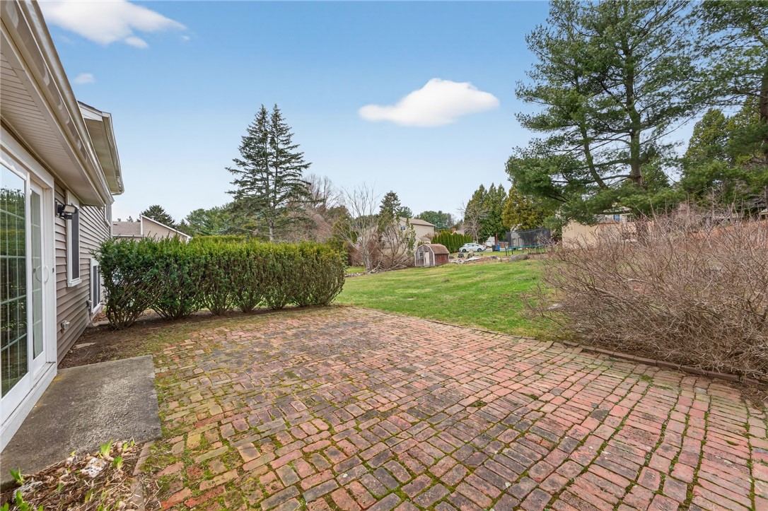 1221 Phenix Avenue Cranston, RI 02921 - Photo 39 of 40