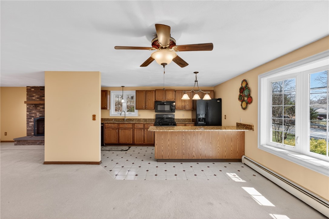 1221 Phenix Avenue Cranston, RI 02921 - Photo 7 of 40