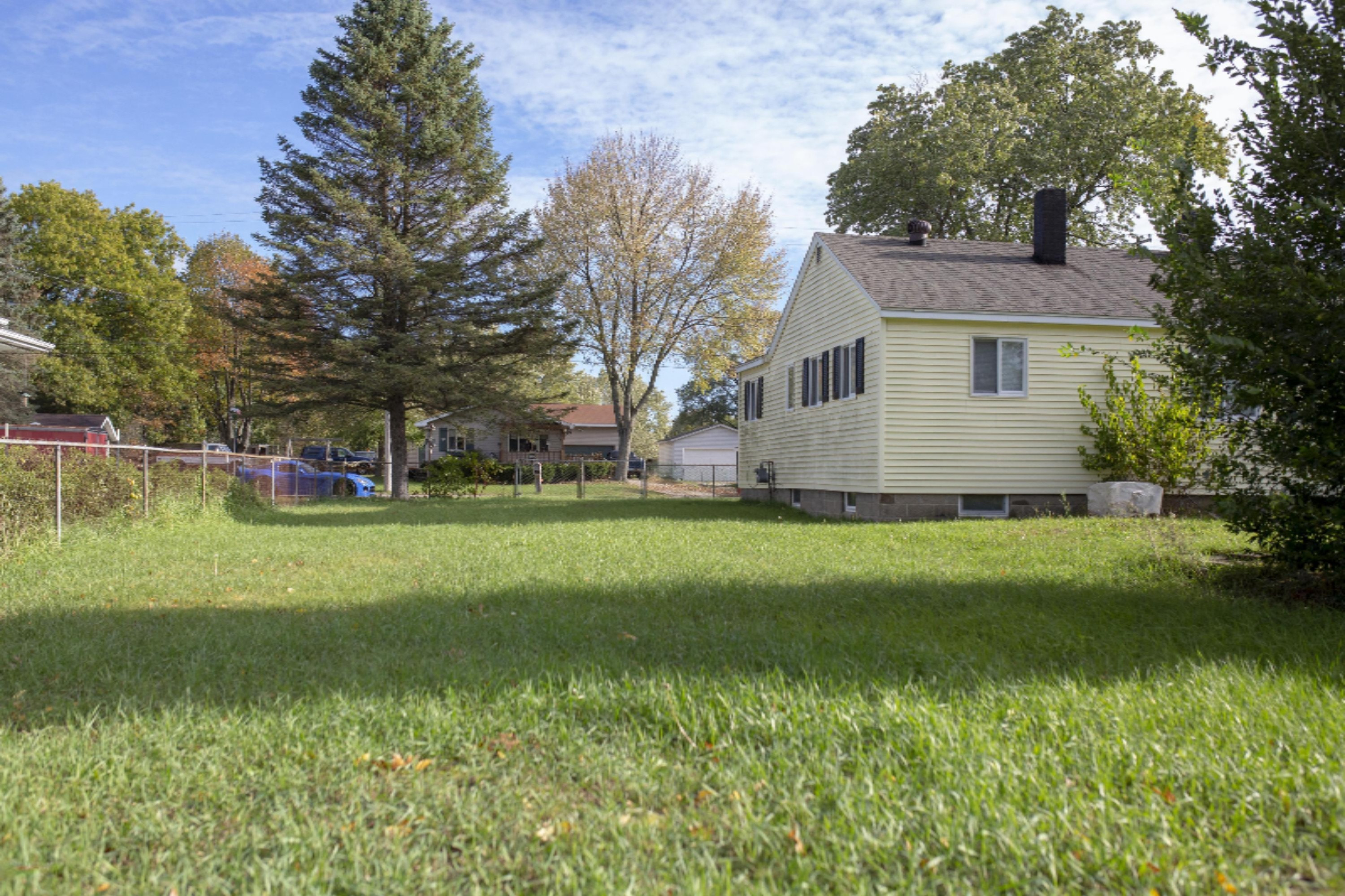 1841 Hilt Road Muskegon, MI 49445 - Photo 11 of 47 KZ5B0048