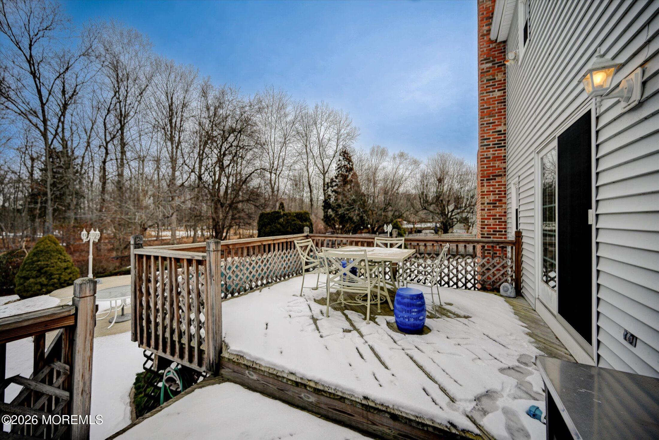 18 Devon Drive Manalapan, NJ 07726 - Photo 33 of 40 41-Backyard Deck