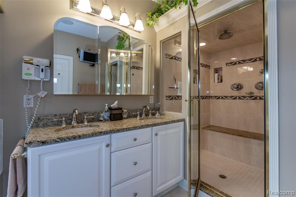 2349 Riverside Pointe Drive St. Joseph, MI 49085 - Photo 26 of 62