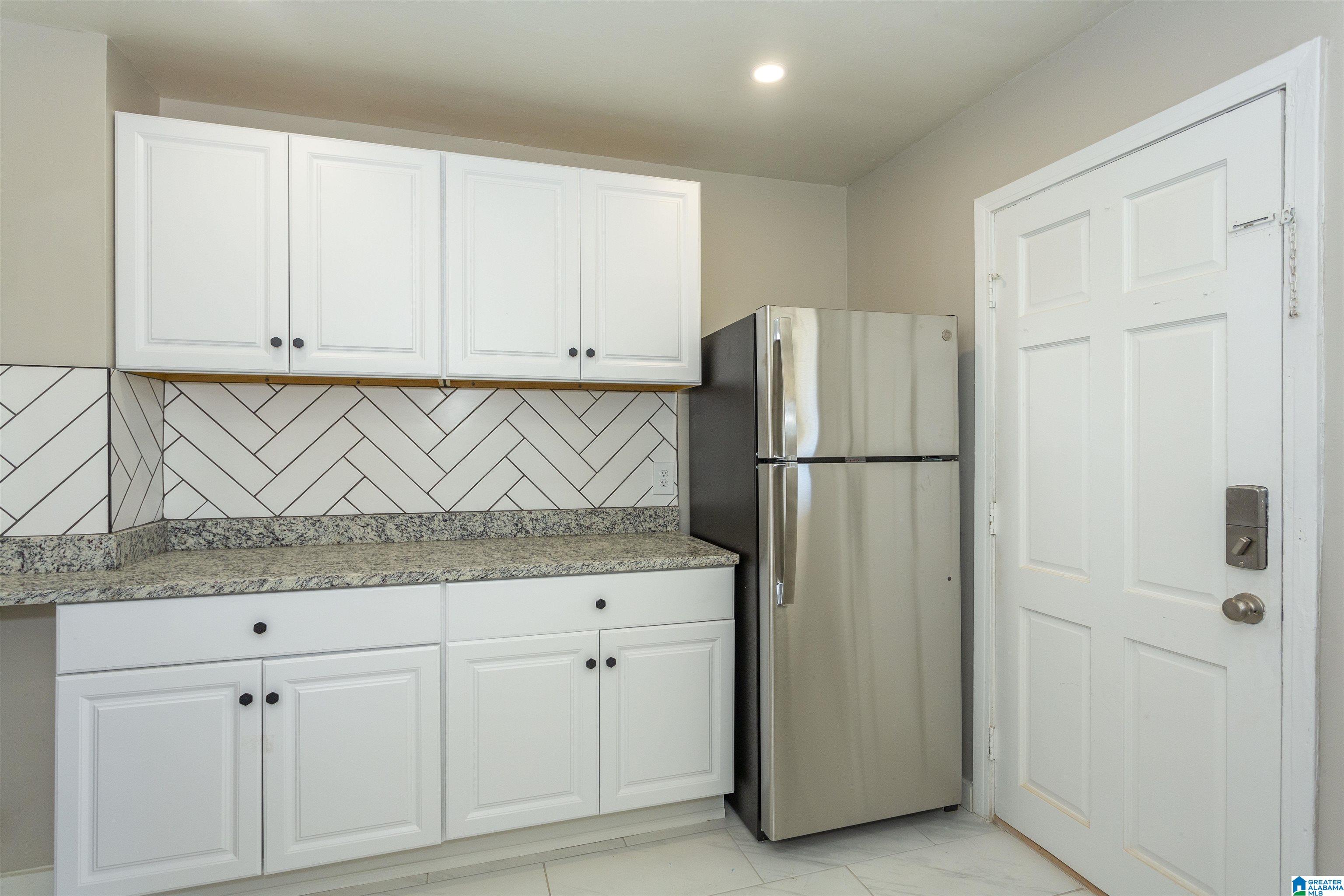 4921 Montevallo Road Birmingham, AL 35210 - Photo 18 of 32