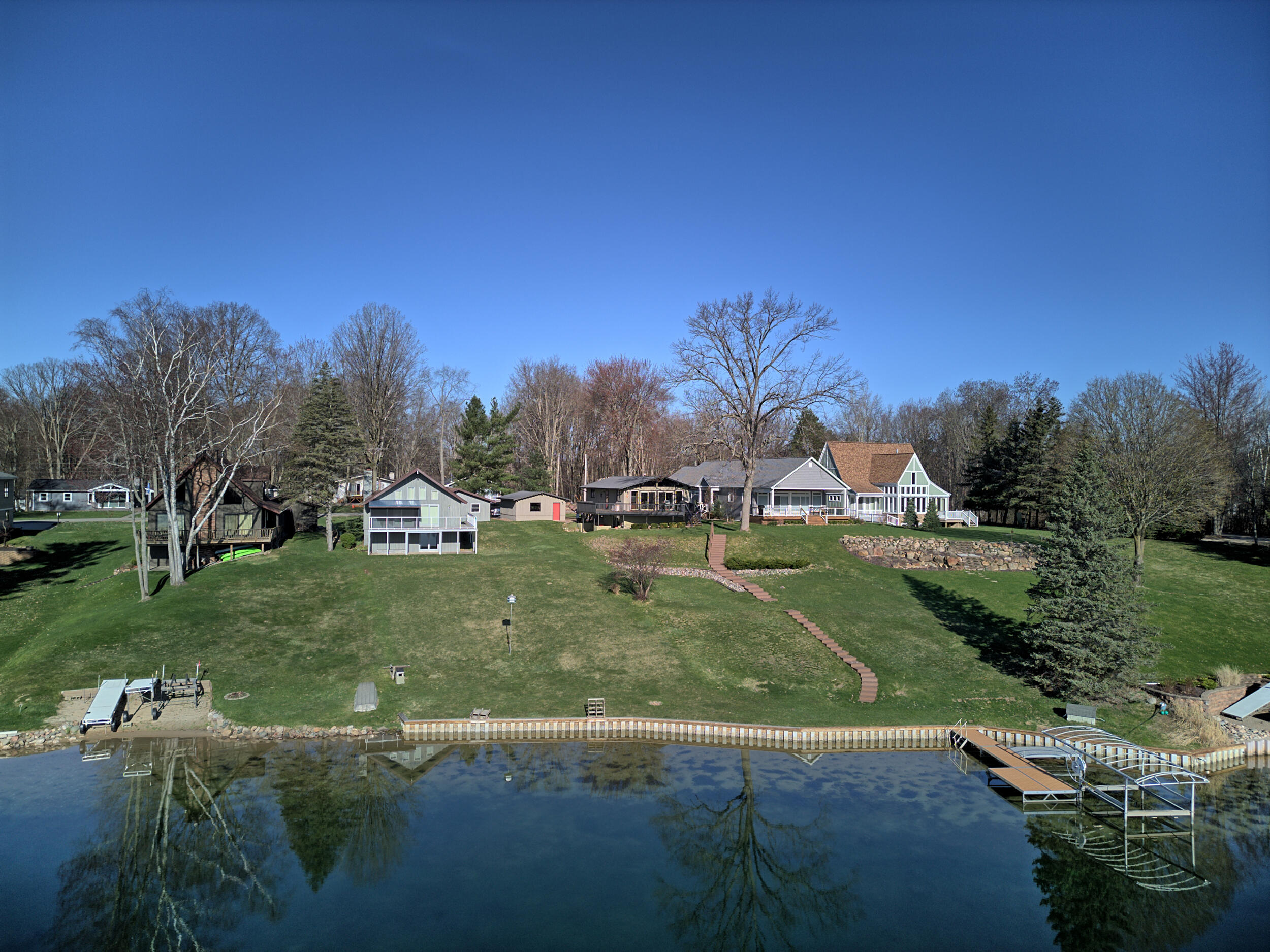 7628 Hilltop Ridge Road Stanwood, MI 49346 - Photo 8 of 46 drone6