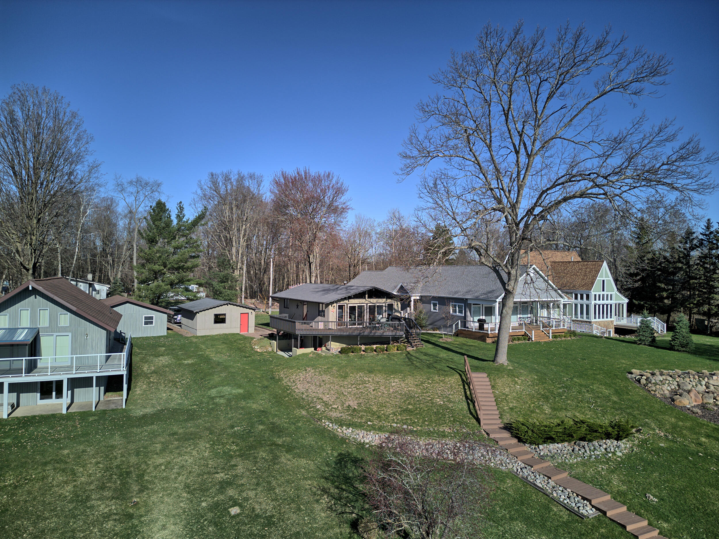 7628 Hilltop Ridge Road Stanwood, MI 49346 - Photo 9 of 46 drone3