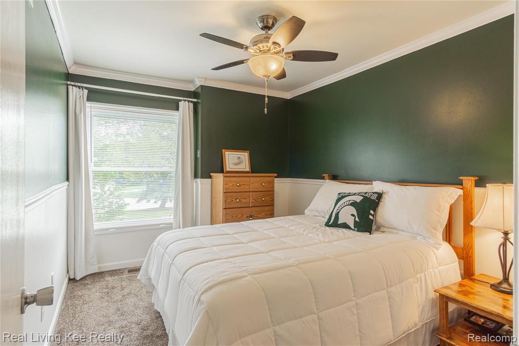 2160 Warrington Road Rochester Hills, MI 48307 - Photo 40 of 55