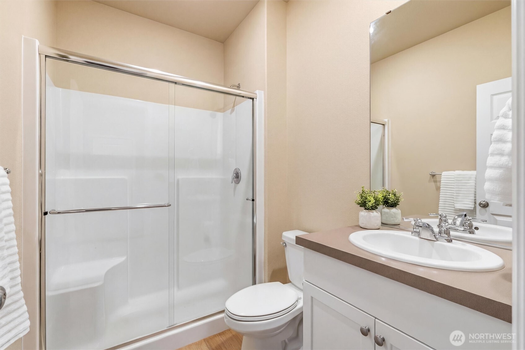 1323 Baker Hts Loop Bremerton, WA 98312 - Photo 13 of 35