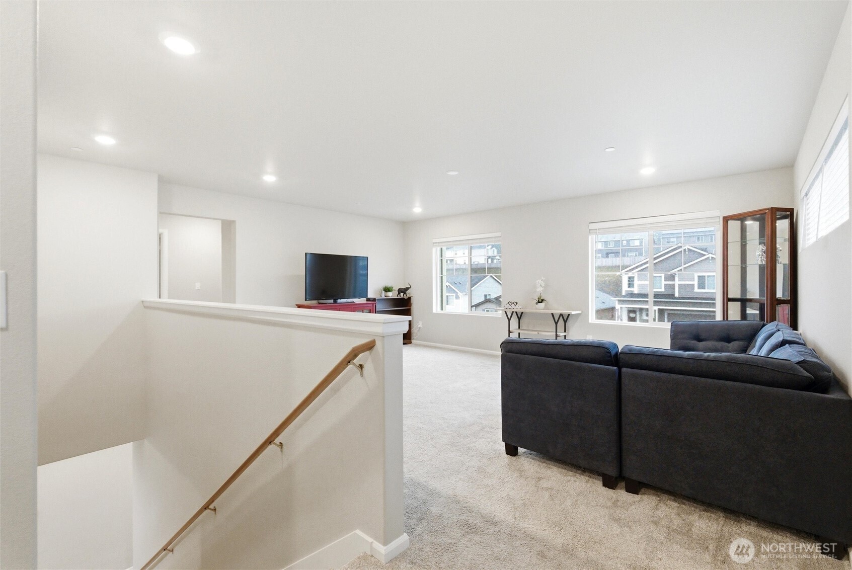 1323 Baker Hts Loop Bremerton, WA 98312 - Photo 18 of 35