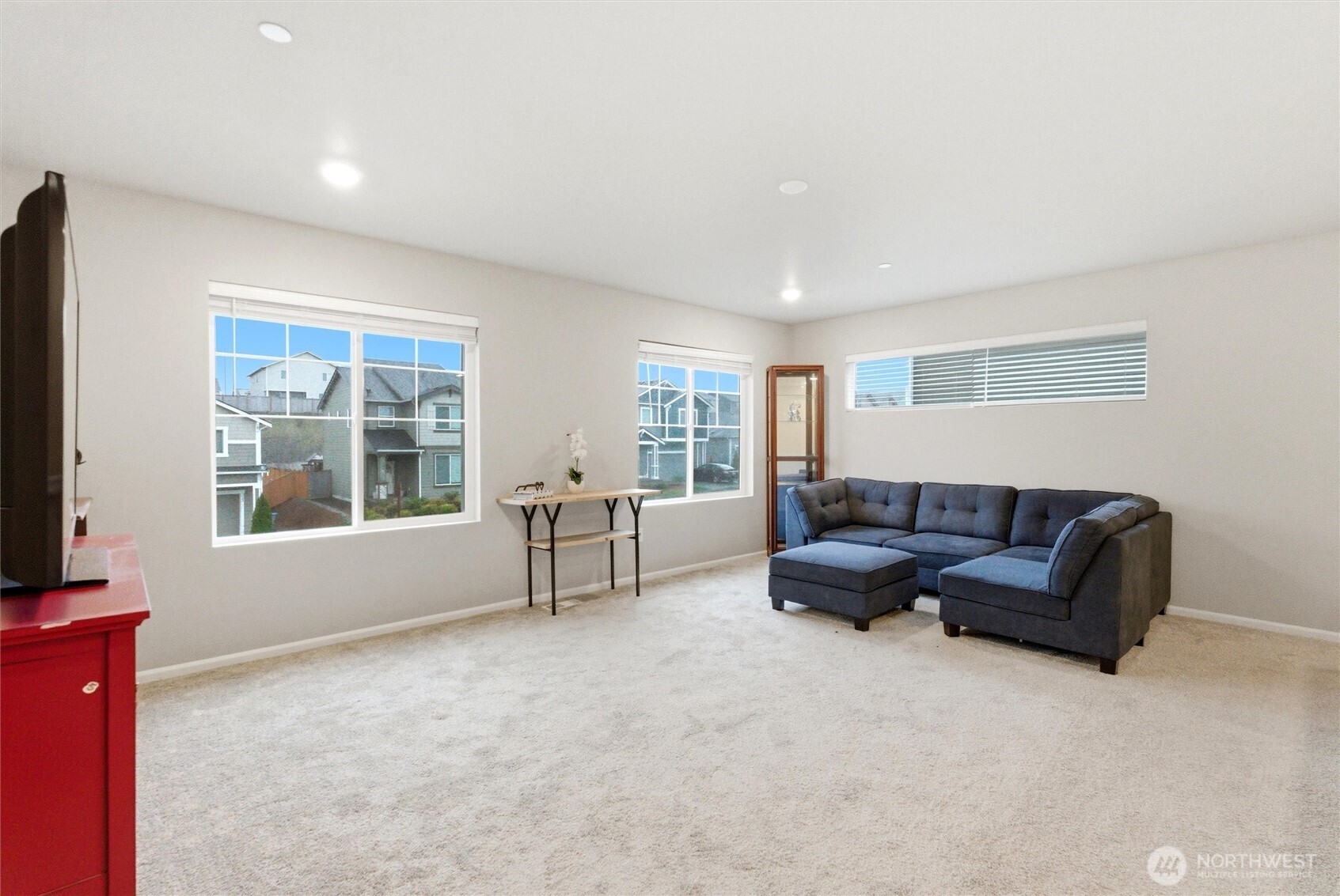 1323 Baker Hts Loop Bremerton, WA 98312 - Photo 19 of 35