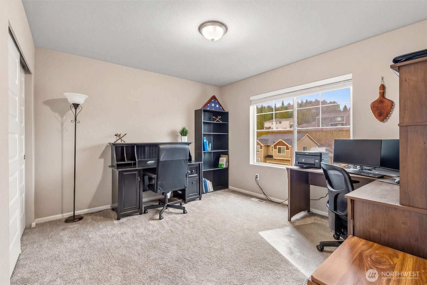 1323 Baker Hts Loop Bremerton, WA 98312 - Photo 23 of 35