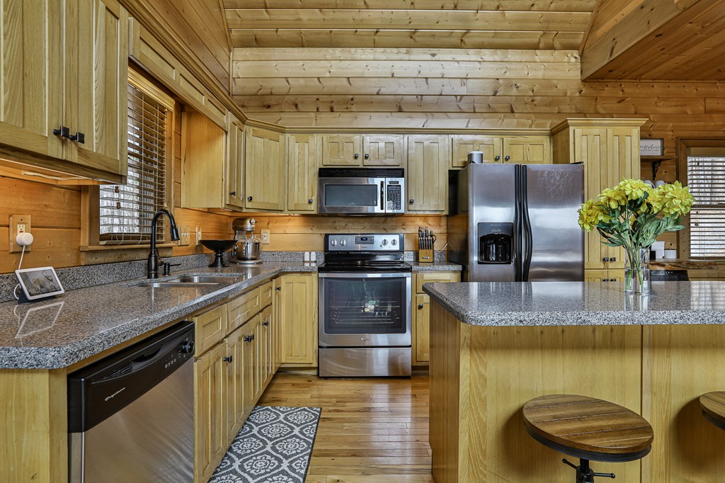 268 Oak Ledge Road Morganton, GA 30560 - Photo 15 of 40