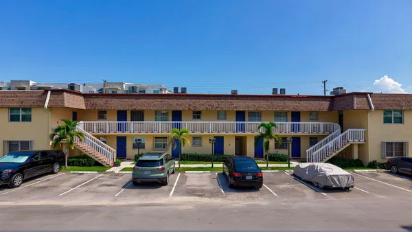$1,650 | 1204 South Lake Drive, Unit 3, Lantana, FL 33462