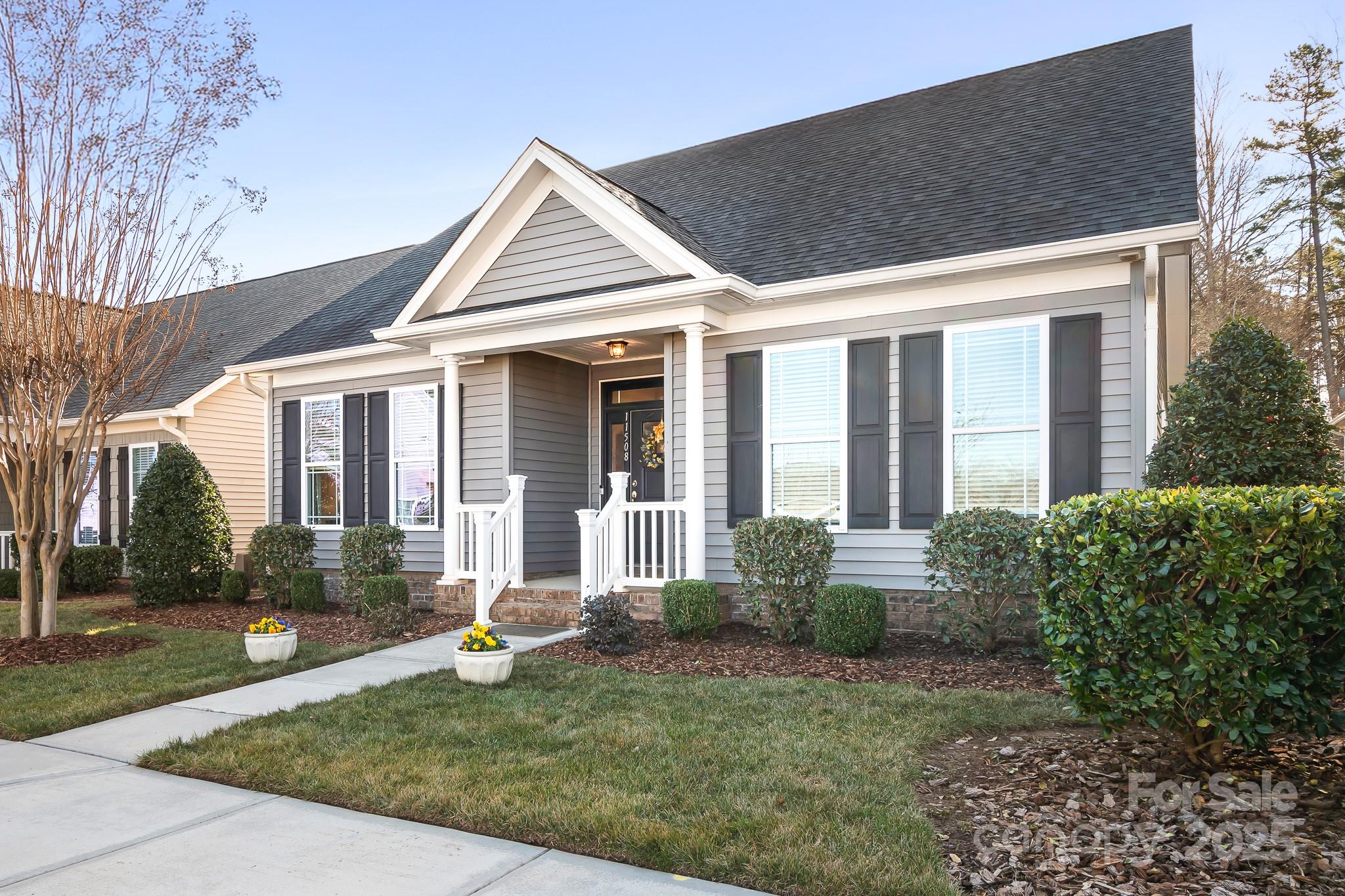 11508 Dublin Cres Road Cornelius, NC 28031 - Photo 2 of 40 Gallery Image 2