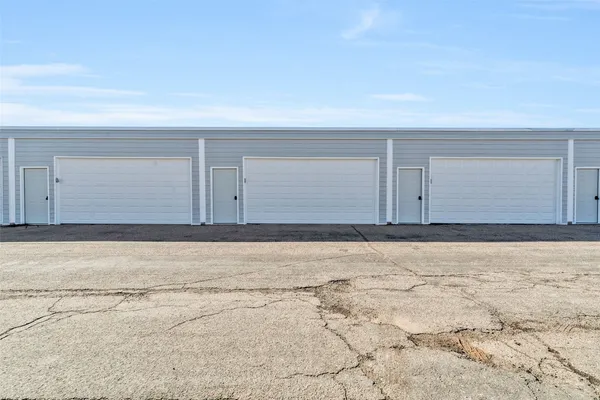 a view of a garage