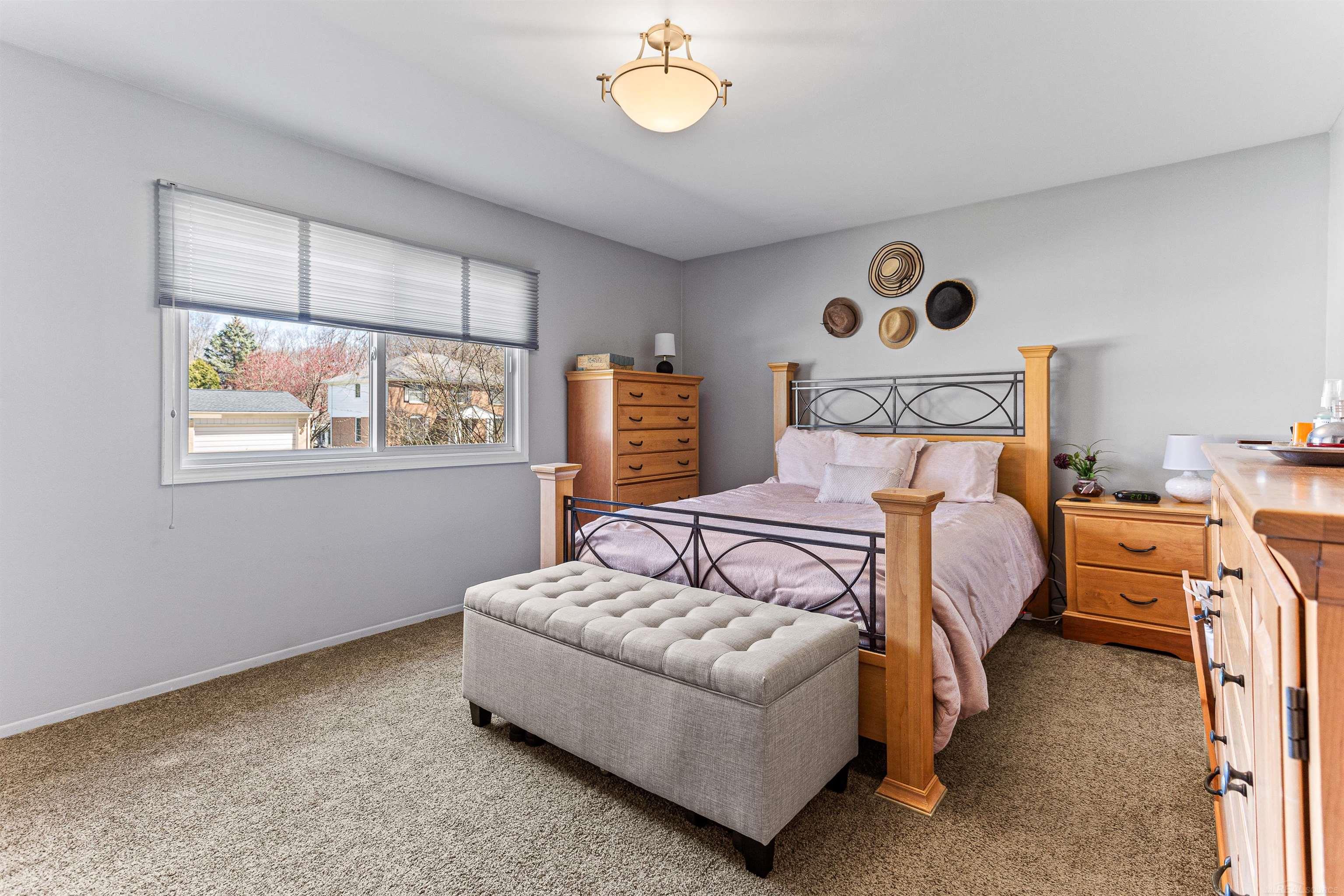 21867 Sunflower Road Novi, MI 48375 - Photo 36 of 44