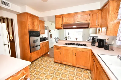 $725,000 | 1007 West 213th Street, Torrance, CA 90502