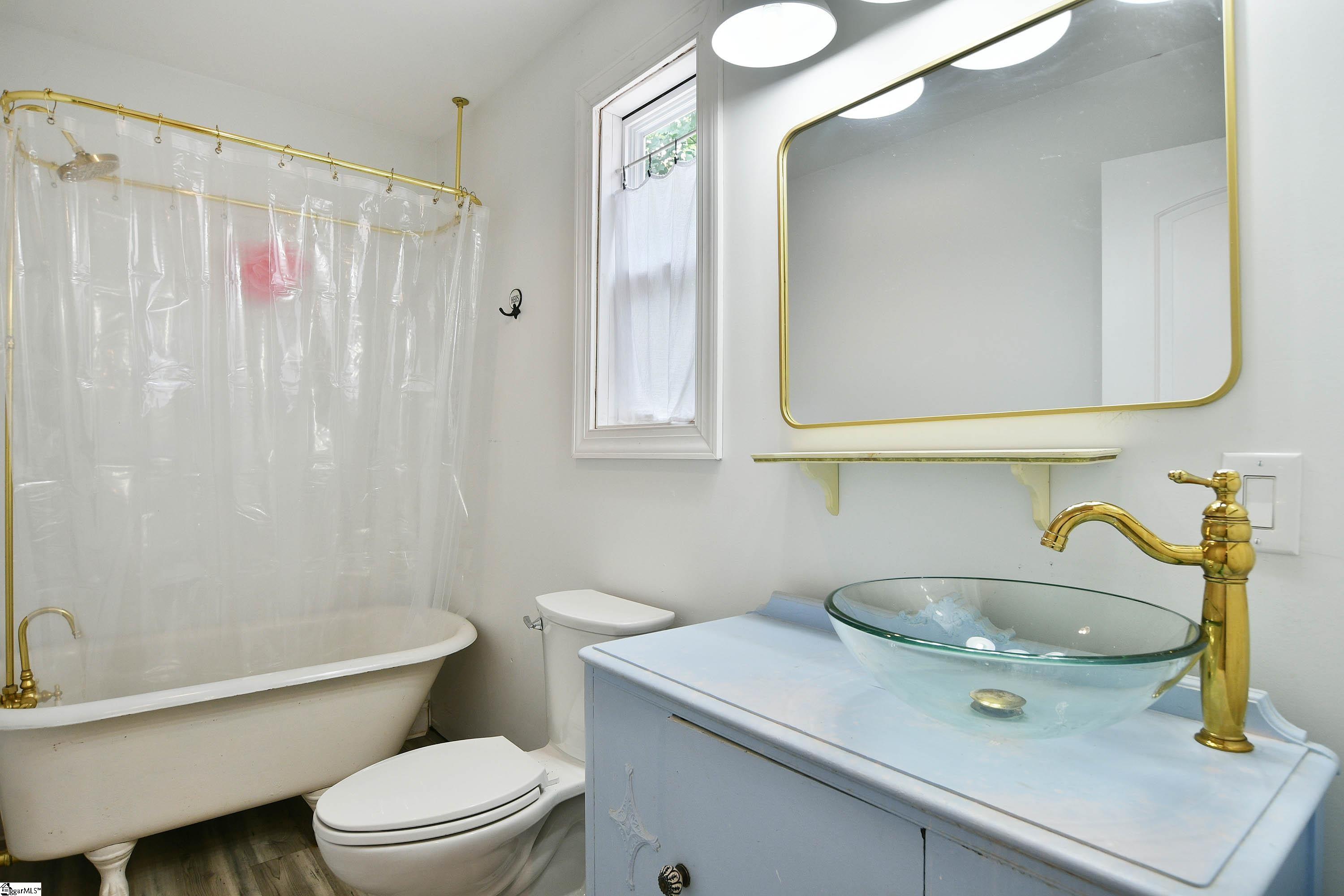 101 Ammons Way Easley, SC 29640 - Photo 17 of 36 Gallery Image 17