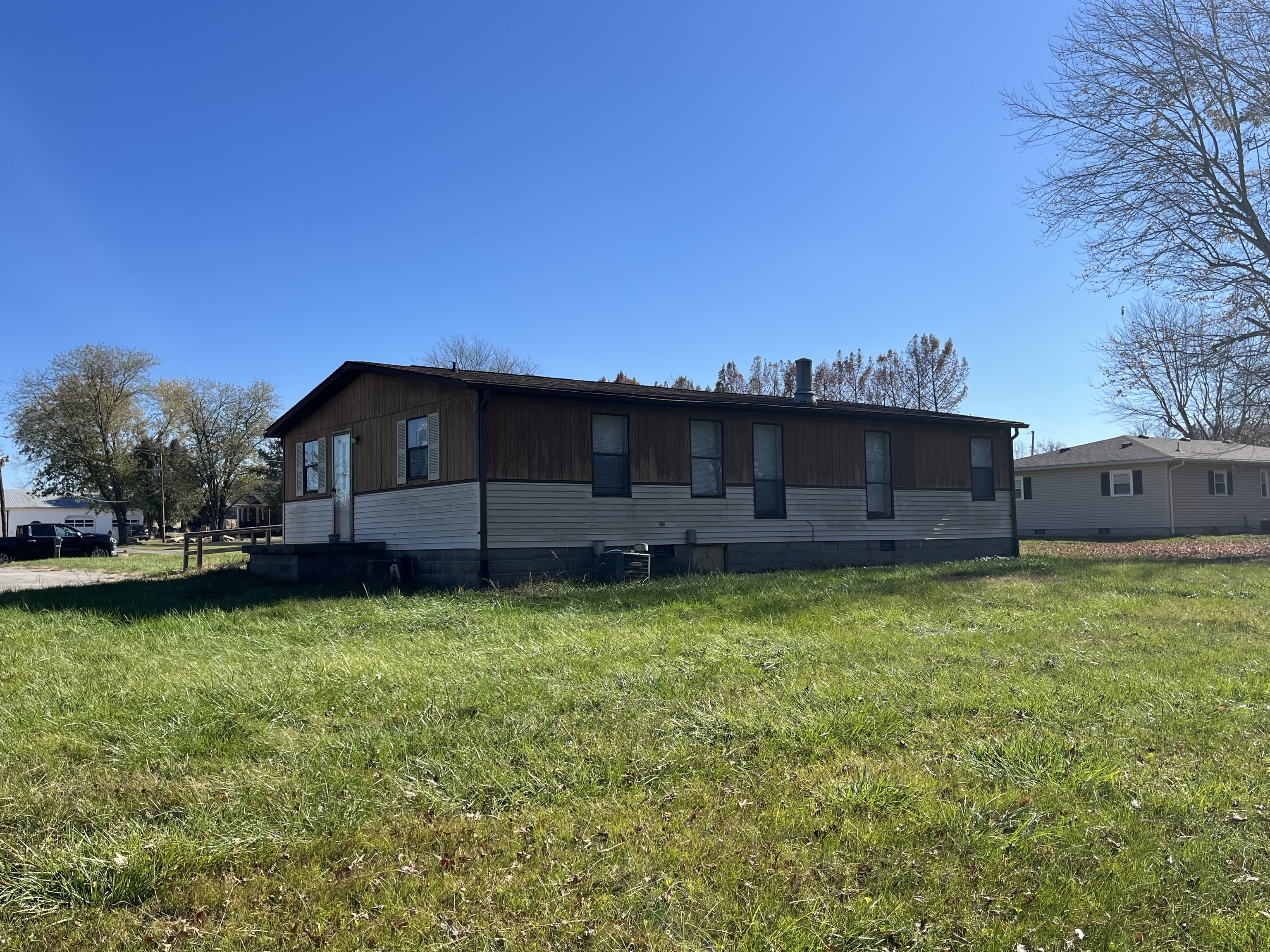 3237 Coffee Pot Road Austin, IN 47102 - Photo 6 of 18 Gallery Image 6