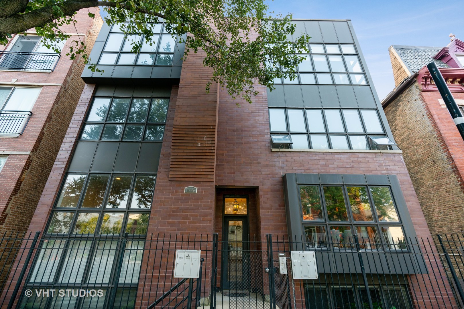 Undisclosed Address Chicago, IL 60622 - Photo 1 of 25