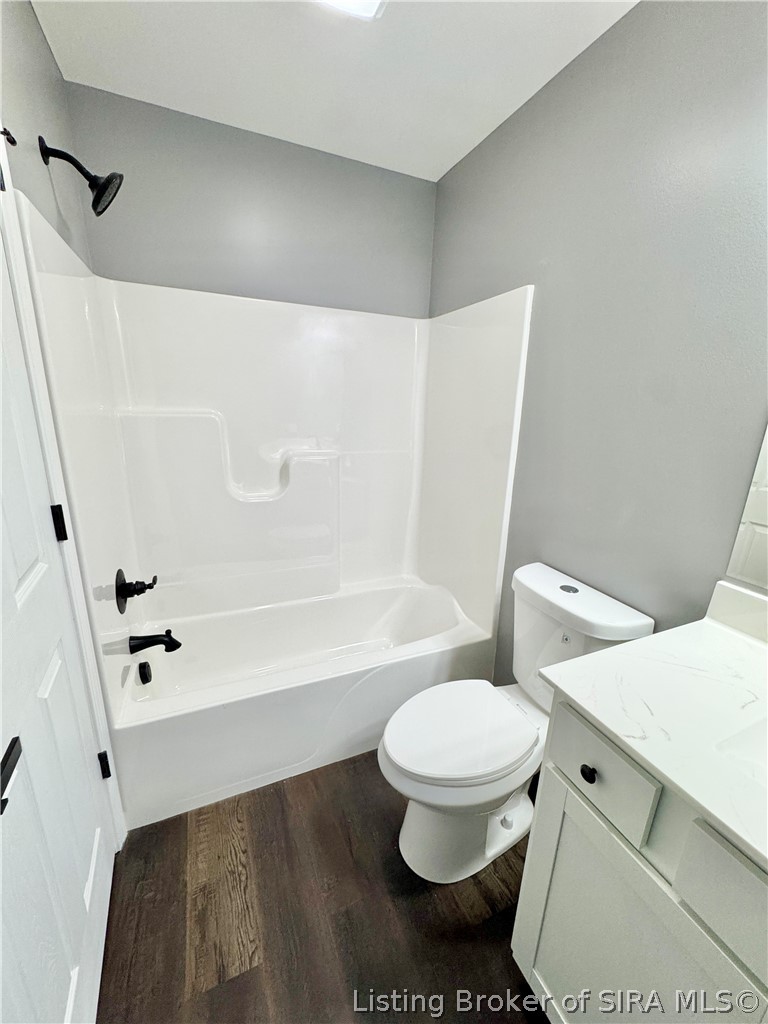 358 Oak Street Austin, IN 47102 - Photo 19 of 23 Bathroom 2
