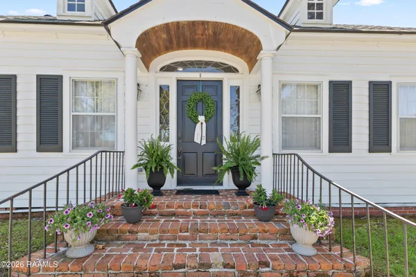 $265,300 | 1609 Iberia Street, Franklin, LA 70538