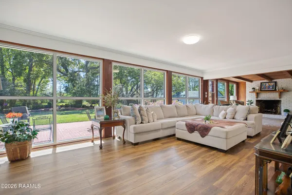 $265,300 | 1609 Iberia Street, Franklin, LA 70538