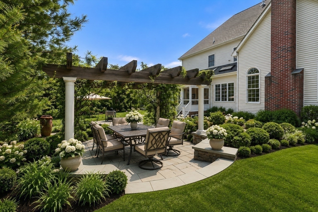 21 Coach Road North Attleboro, MA 02760 - Photo 31 of 42
