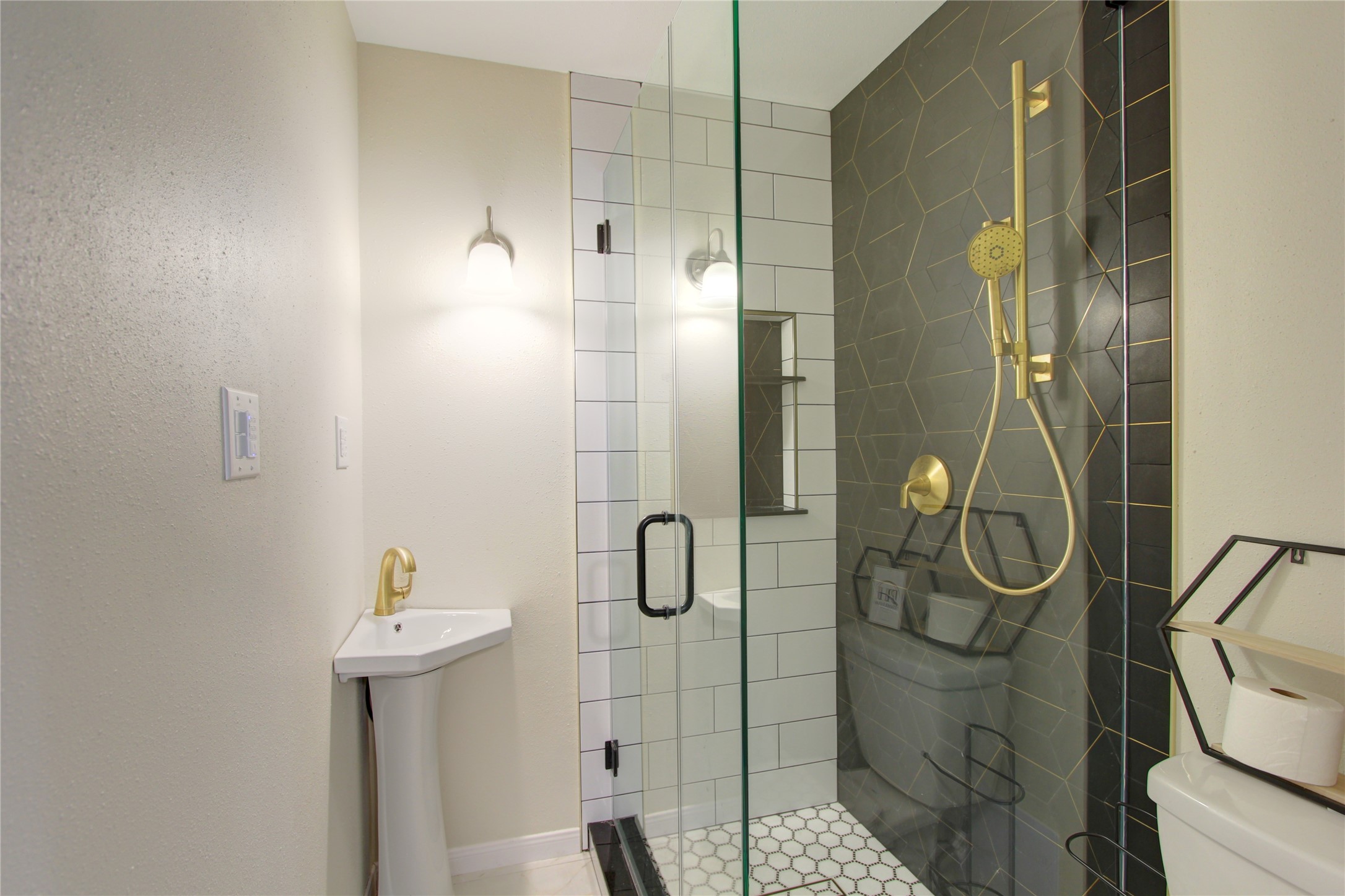 1904 Pine Street Liberty, TX 77575 - Photo 22 of 33 a bathroom with a shower