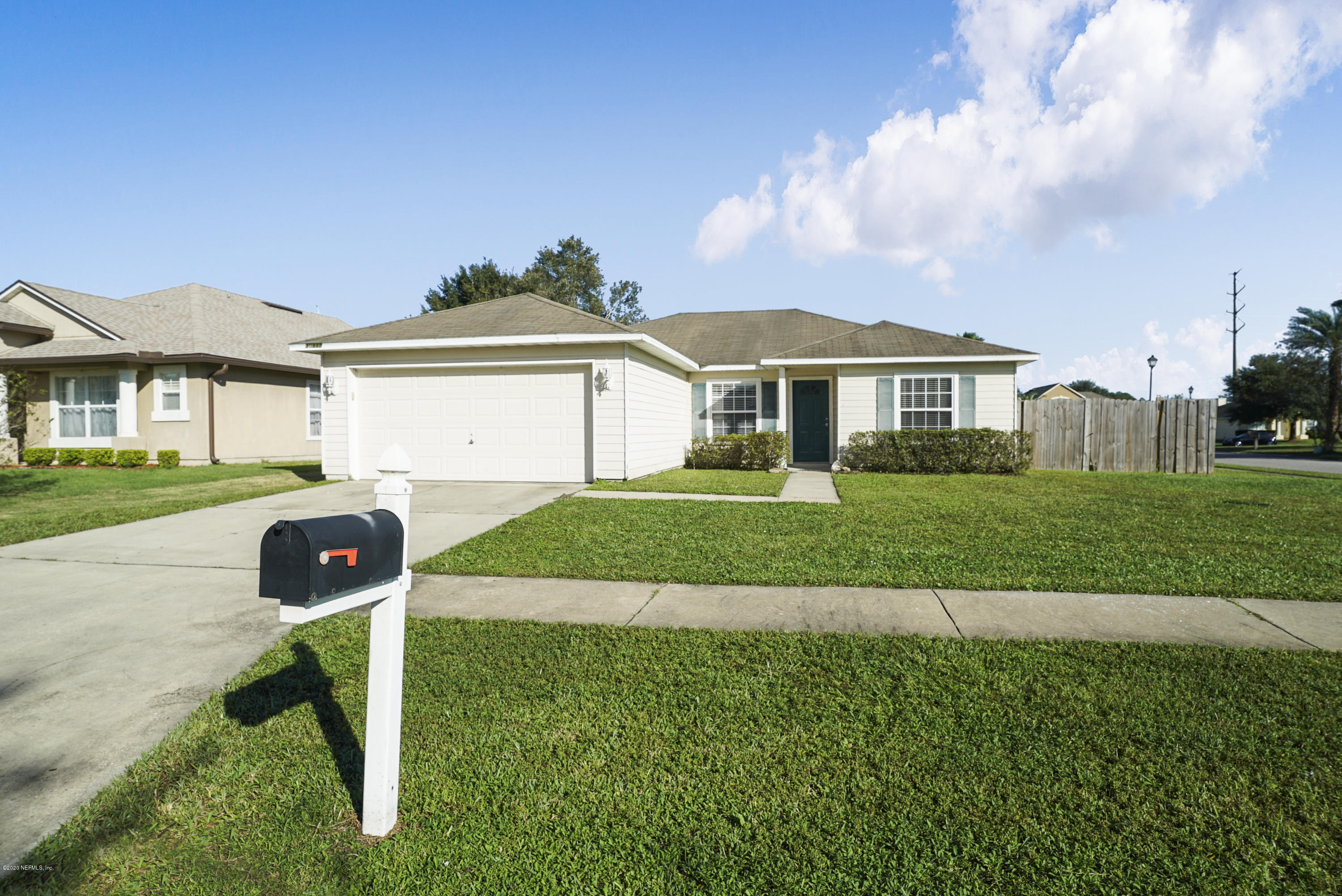 10115 Rising Mist Lane Jacksonville, FL 32221 - Photo 5 of 20 DSC08517
