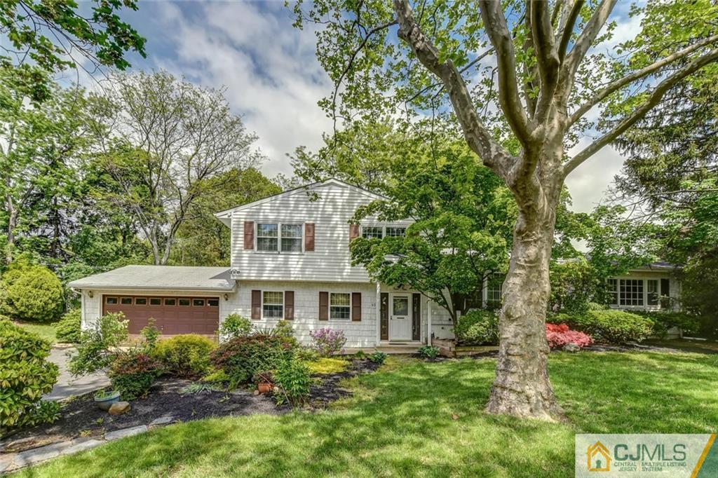 33 Hamlin Road East Brunswick, NJ 08816 - Photo 2 of 25 Gallery Image 2