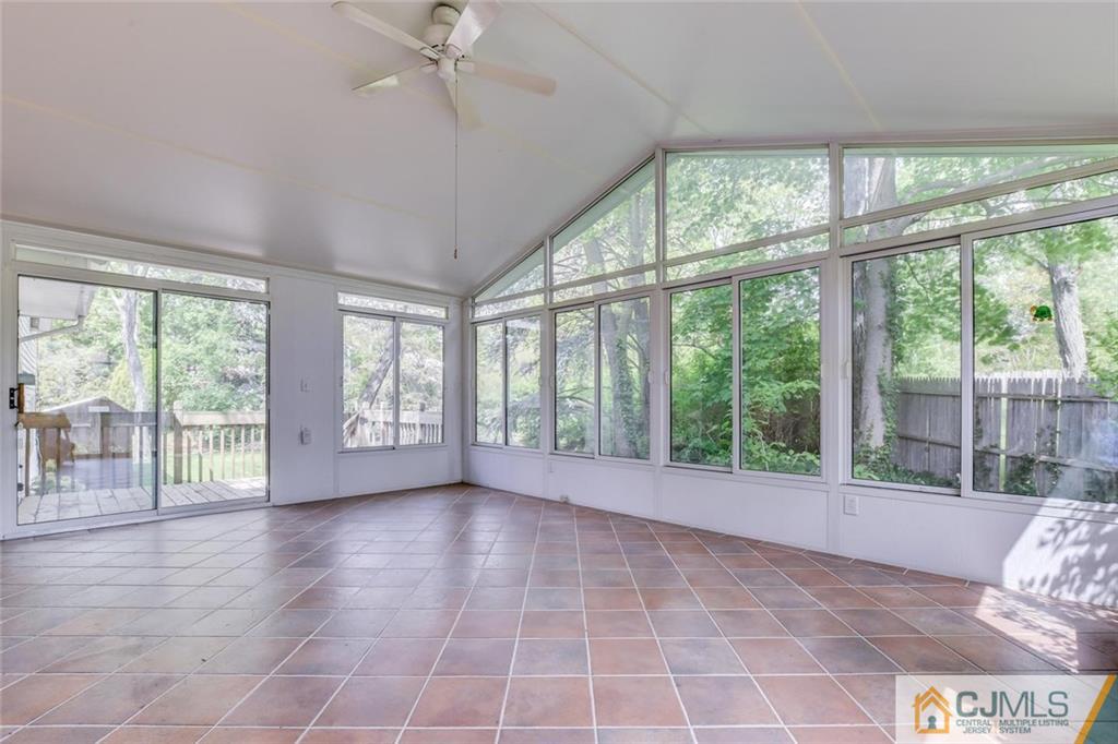 33 Hamlin Road East Brunswick, NJ 08816 - Photo 18 of 25 Gallery Image 18