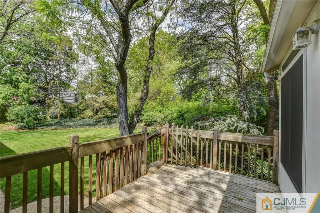 33 Hamlin Road East Brunswick, NJ 08816 - Photo 24 of 25 Gallery Image 24