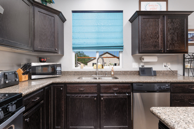 147 530 West Tooele, UT 84074 - Photo 12 of 41