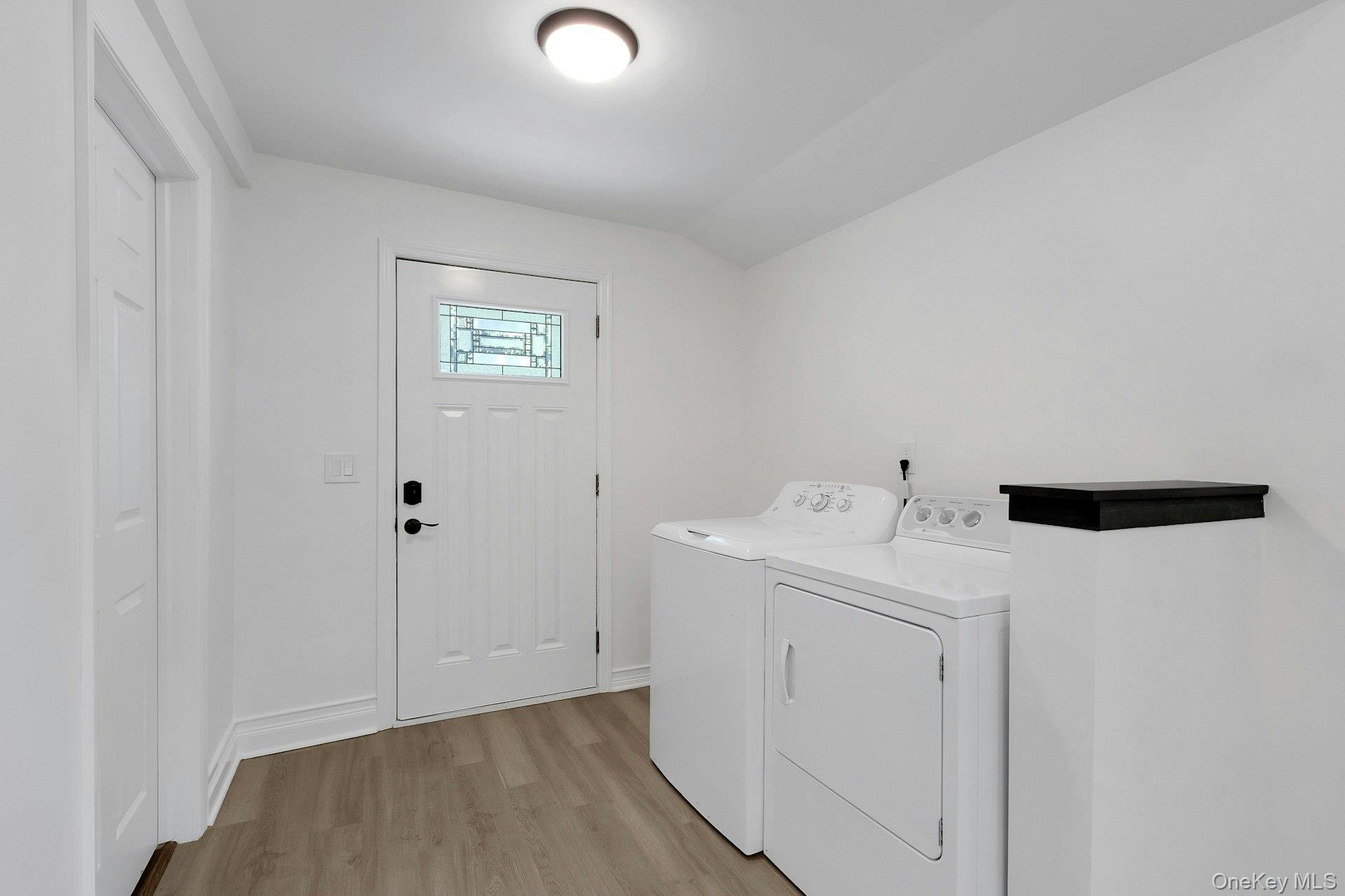 938 Rte 9W Congers, NY 10920 - Photo 18 of 48