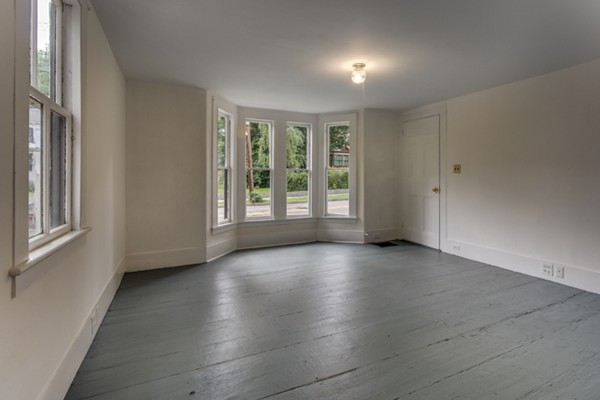 56-58 South Road Bedford, MA 01730 - Photo 5 of 30 Gallery Image 5