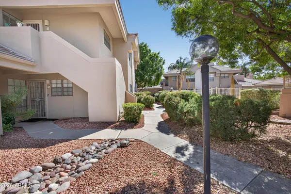 $1,675 | 5950 North 78th Street, Unit 207, Scottsdale, AZ 85250